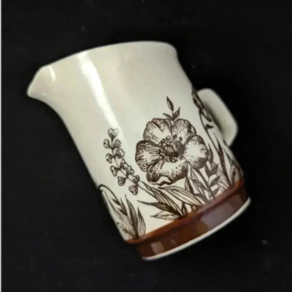 Vintage Sango Design Four Stoneware, Indian Summer Pattern Creamer MCM